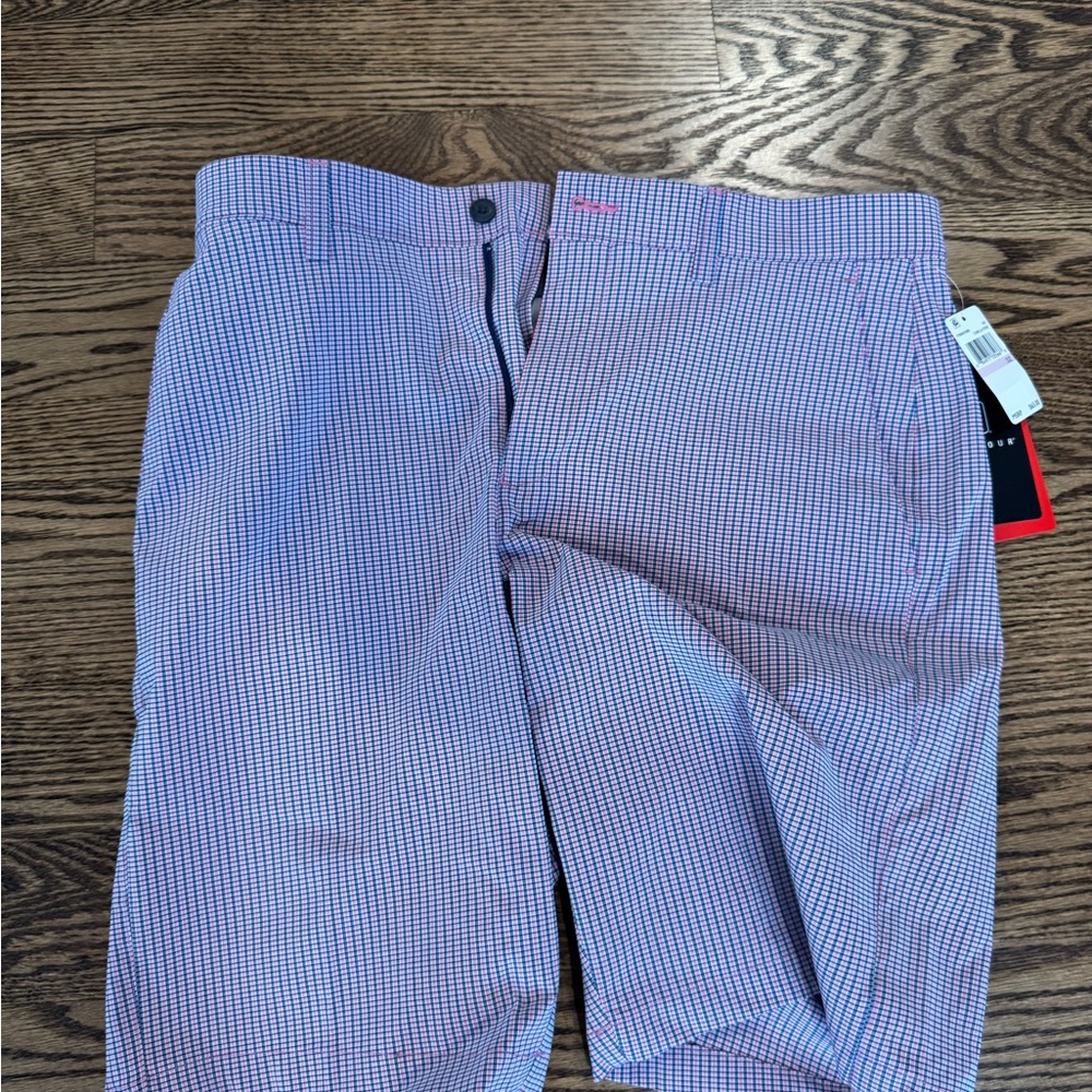 PGA TOUR Stretch Golf Shorts 32 NWT Pink Blue Check